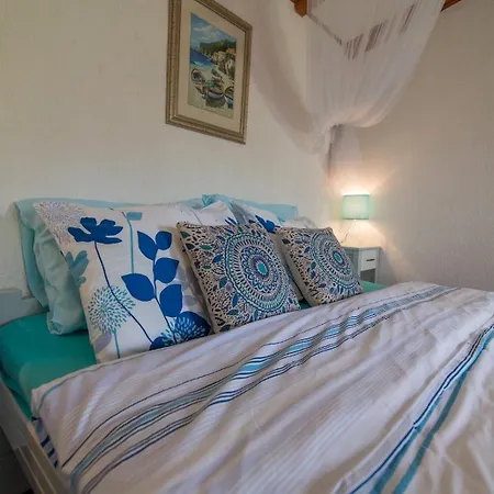 Roberto 3* Veli Losinj