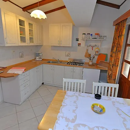 Roberto 3 ゲストハウス