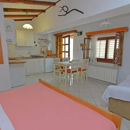 Gæstehus Roberto Veli Lošinj