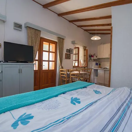 Roberto Gæstehus Veli Lošinj